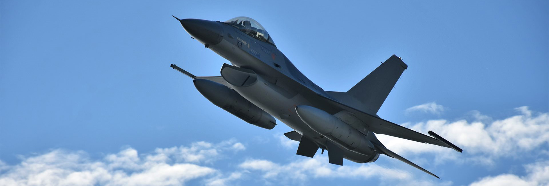 HERO-F-16-01