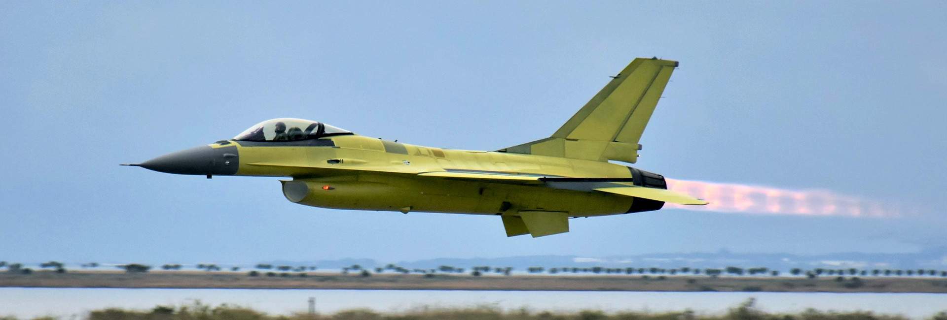 HERO-F-16-02